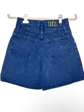 Steel Blue Denim Vintage High Waist Dark Blue Denim Shorts Size 7(Juniors)
